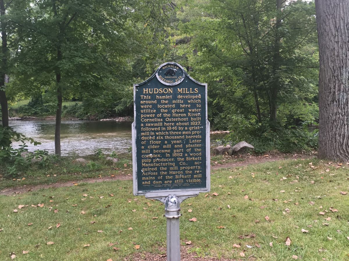 Hudson Mills Metropark — Health Services