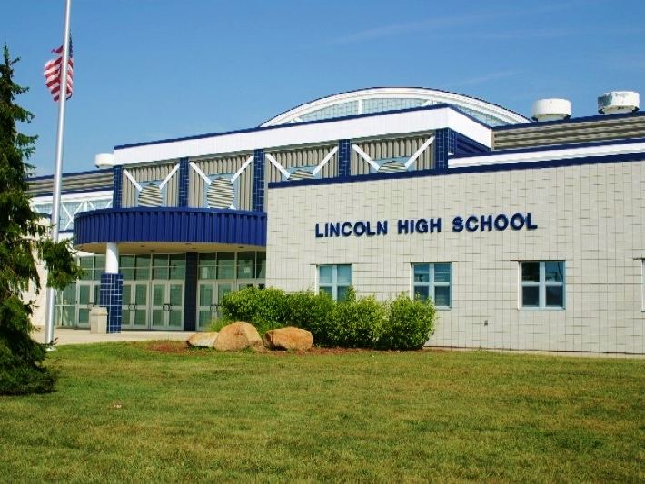 Lincoln Consolidated Schools — Education