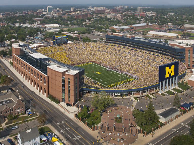 Michigan Stadium — Sports