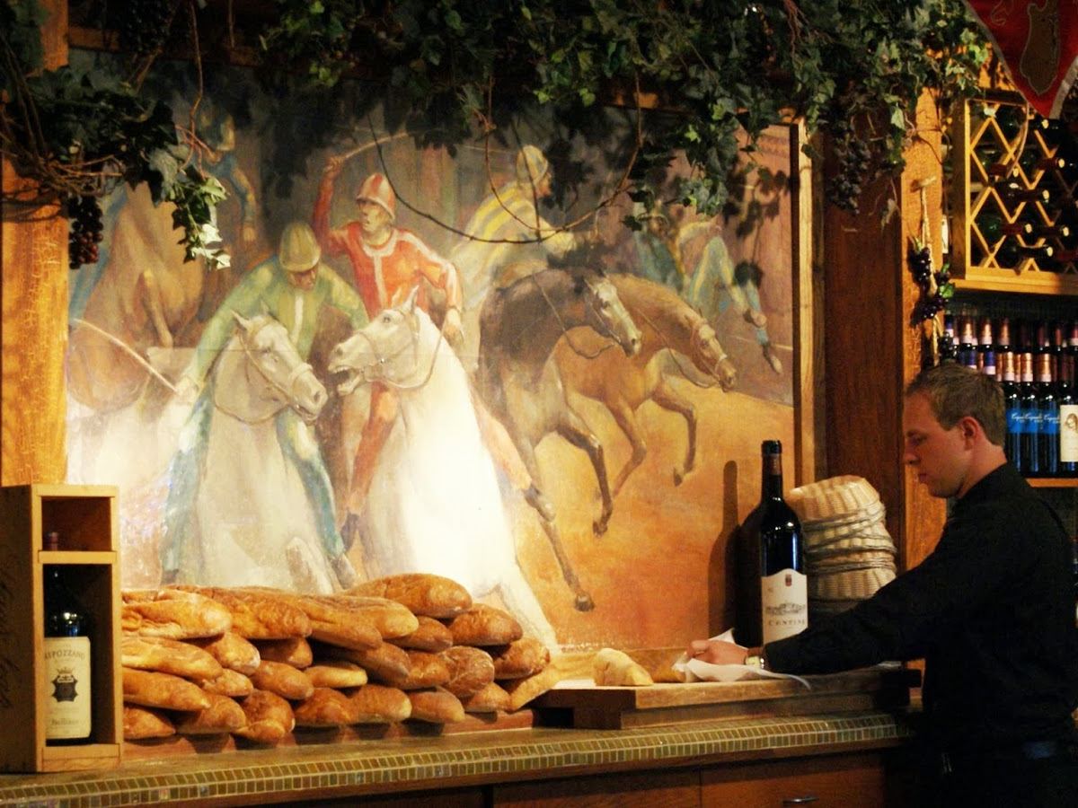 Palio — Restaurant