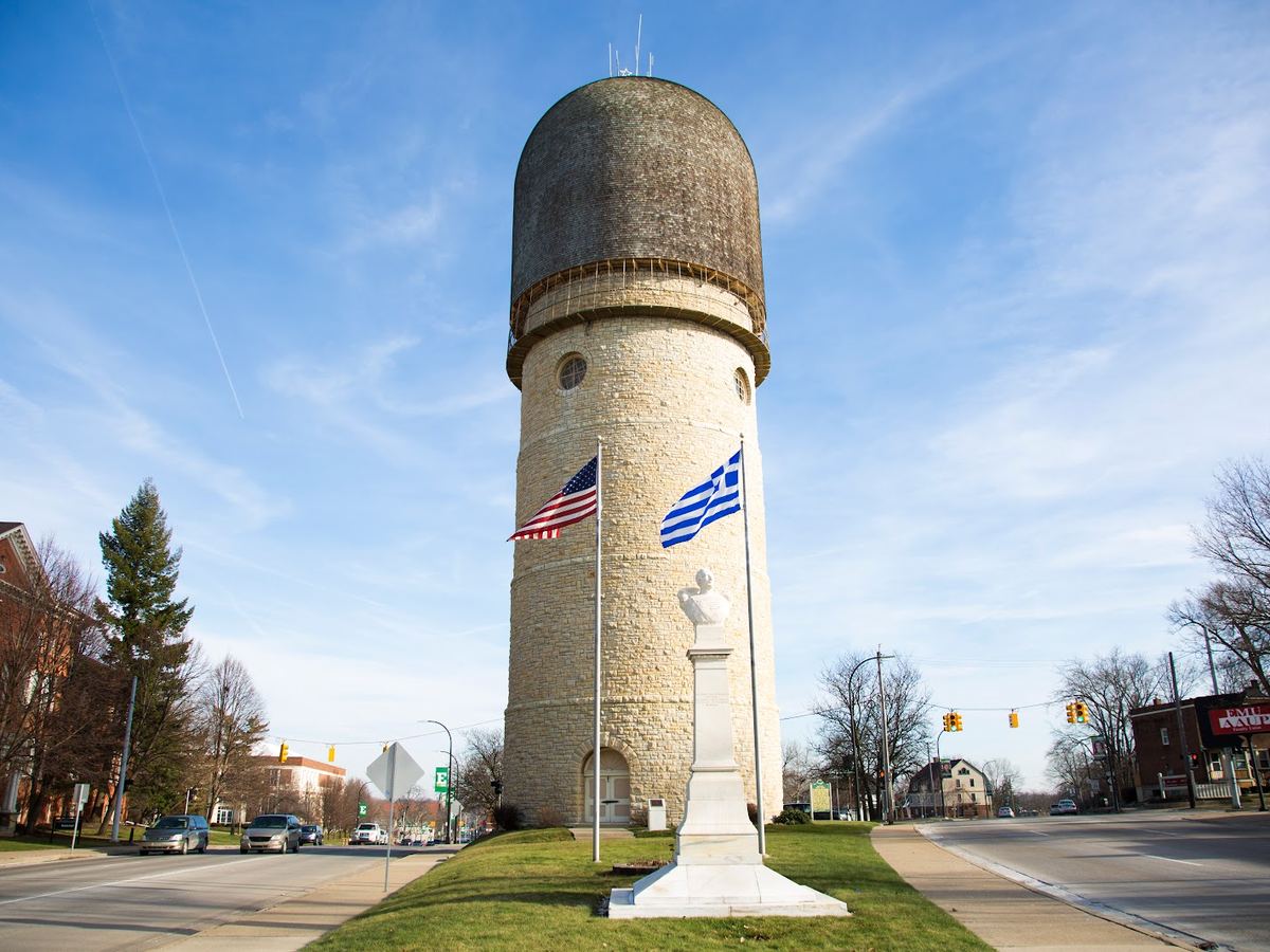 Ypsilanti Visitor Information Center — Community